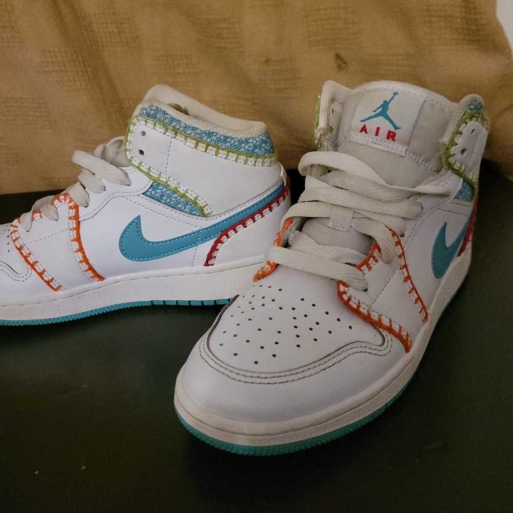 Nike jordans